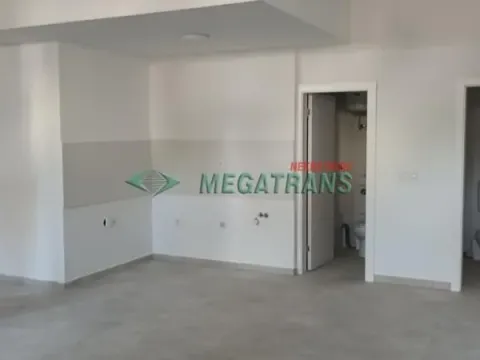 Izdavanje, poslovni prostor, 70m², Centar, Novi Sad - image 5