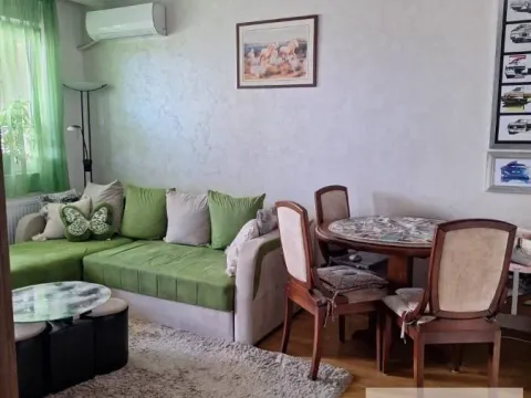 Sale, two bedroom apartment, 53m², Bulevar patrijarha Pavla, Novi Sad Sve Podlokacije
