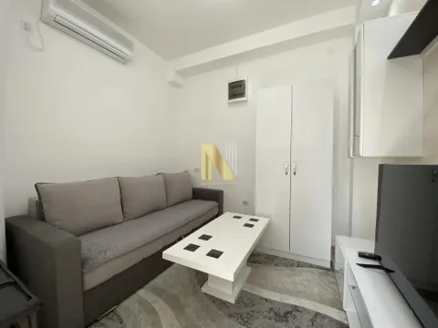 Sale, office space, 22m², Podbara, Novi Sad Sve Podlokacije