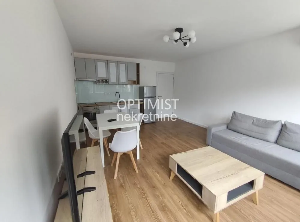 Prodaja, dvosoban stan, 46m², Čukarica, Beograd