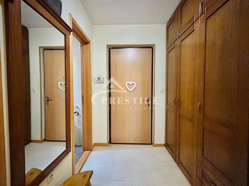 Izdavanje, dvosoban stan, 64m², Stari Aerodrom, Podgorica