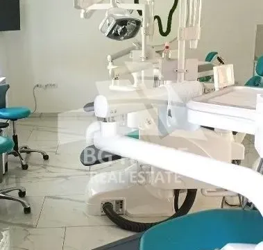 Izdavanje, poslovni prostor, 104m², Slavija, Vračar Sve Podlokacije - image 6