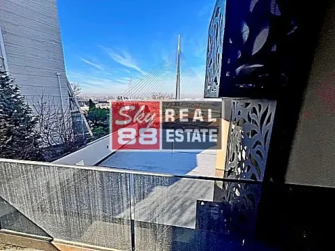 Izdavanje, četvorosoban stan, 177m², Savski Venac, Beograd - image 18