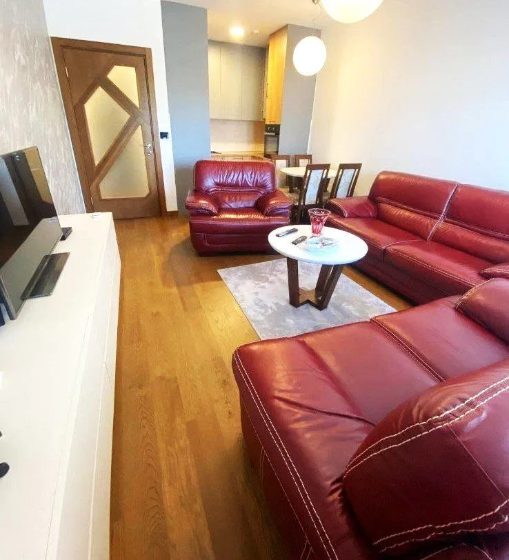 Izdavanje, jednosoban stan, 48m², Ljubović, Podgorica