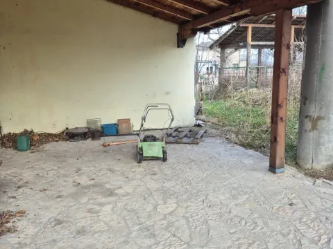 Sale, house, 850m², Krnjaca, Palilula Sve Podlokacije - image 18