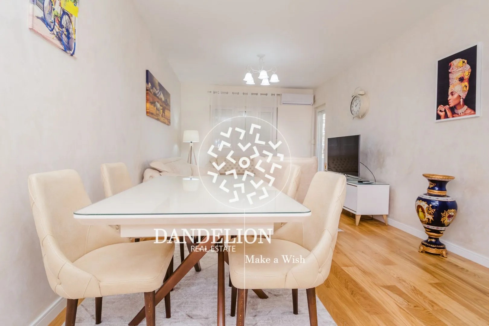 Izdavanje, jednosoban stan, 50m², Central Point, Podgorica