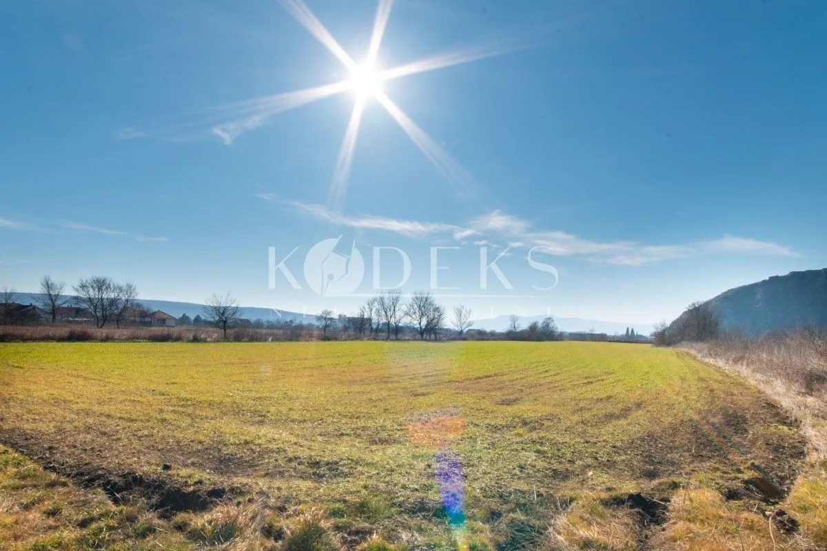 Prodaja, plac, 11400m², Spuž, Danilovgrad