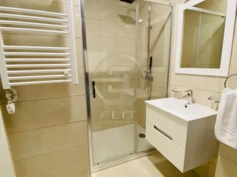 Prodaja, trosoban stan, 62m², Sajmište, Novi Sad - image 16