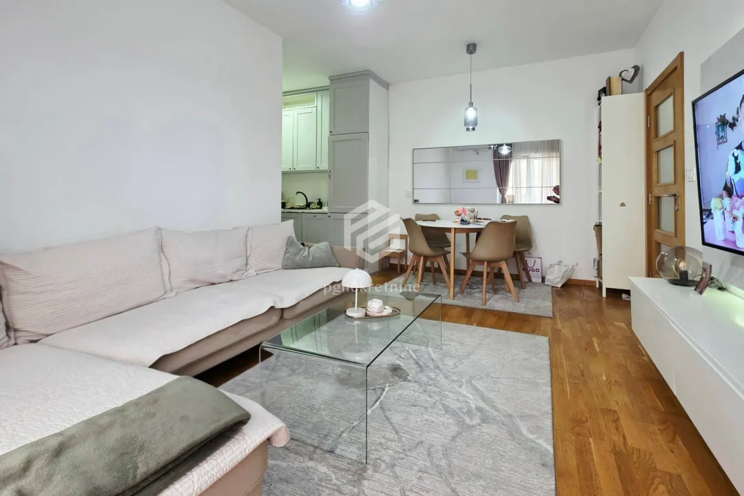 Sale, two bedroom apartment, 55m², Stari Aerodrom, Podgorica