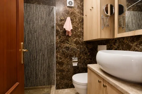 Izdavanje, dvosoban stan, 65m², City Kvart, Podgorica - image 8