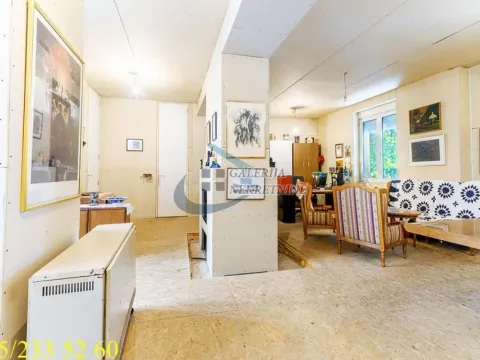 Sale, two bedroom apartment, 86m², Kalenić Pijaca, Vračar Sve Podlokacije - image 7