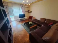 Izdavanje, dvosoban stan, 74m², Stari Aerodrom, Podgorica - image 1