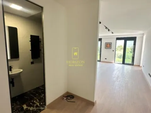 Sale, two bedroom apartment, 106m², Vezirov Most, Podgorica - image 8