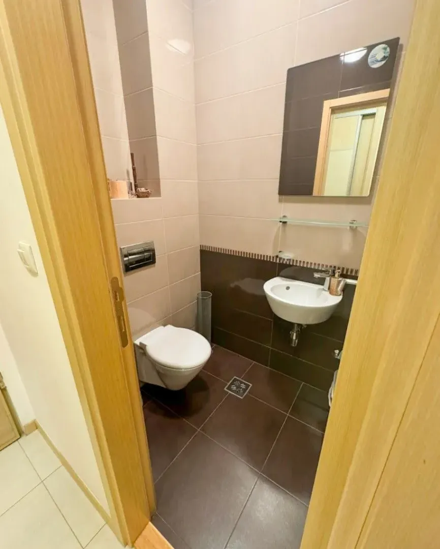 Rent, two bedroom apartment, 70m², Blok 6, Podgorica