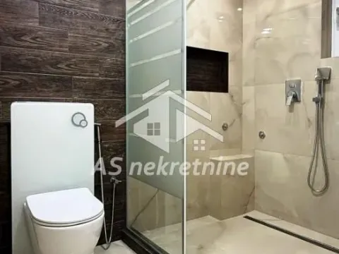 Rent, apartment, 120m², Kalenić Pijaca, Vračar Sve Podlokacije - image 11