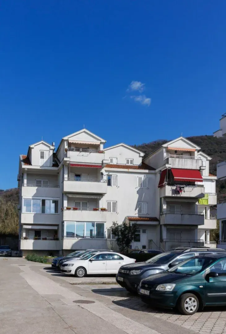Sale, two bedroom apartment, 62m², Seljanovo, Tivat