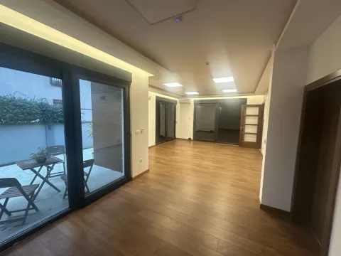 Rent, house, 160m², Dalmatinska ulica, Podgorica - image 17