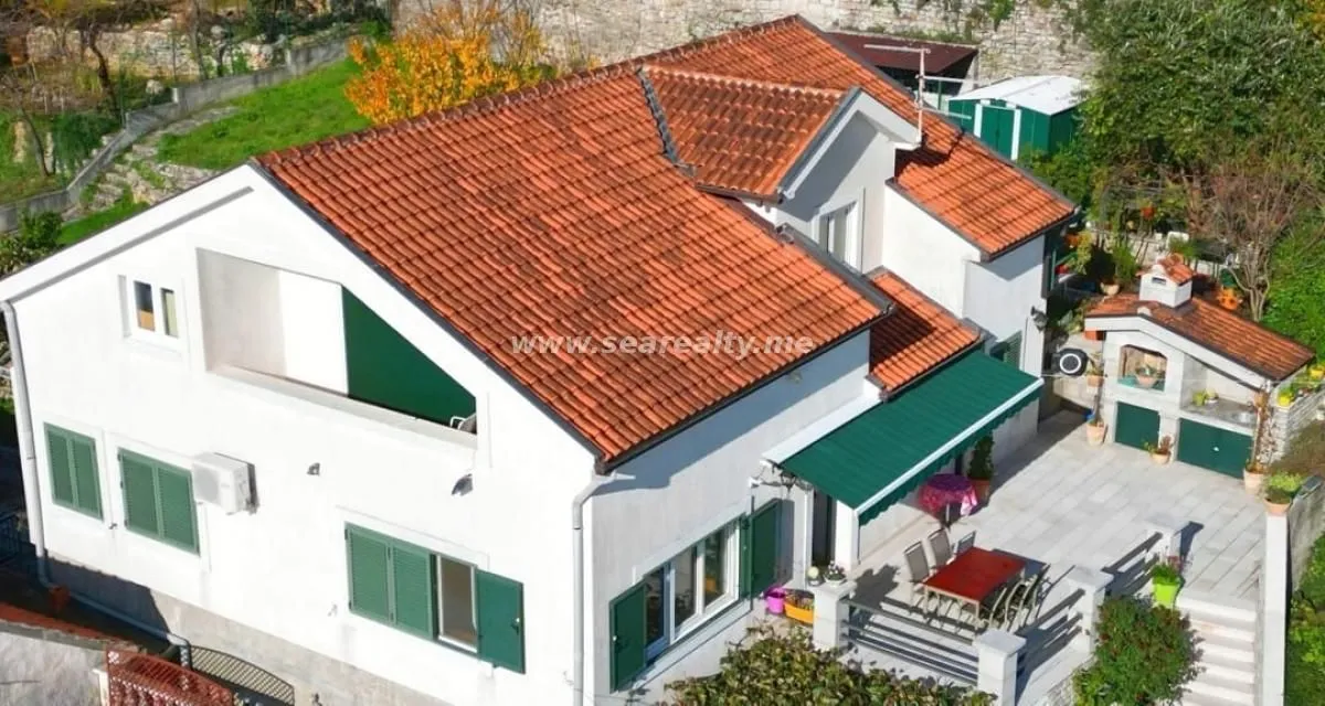 Prodaja, kuća, 296m², Kotor, Crna Gora