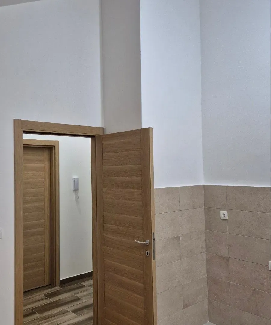 Prodaja, jednosoban stan, 40m², Stari Aerodrom, Podgorica