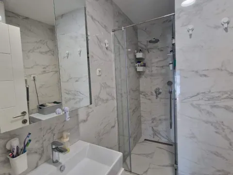 Prodaja, dvosoban stan, 64m², Podgorica, Crna Gora - image 4