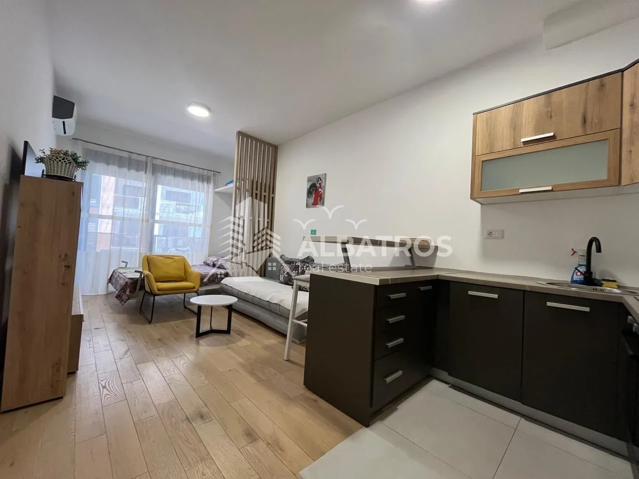 Rent, one bedroom apartment, 41m², Centar, Bar