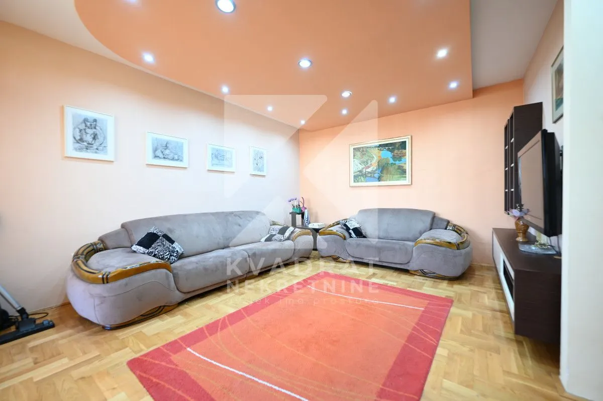 Rent, one bedroom apartment, 65m², Blok 6, Podgorica