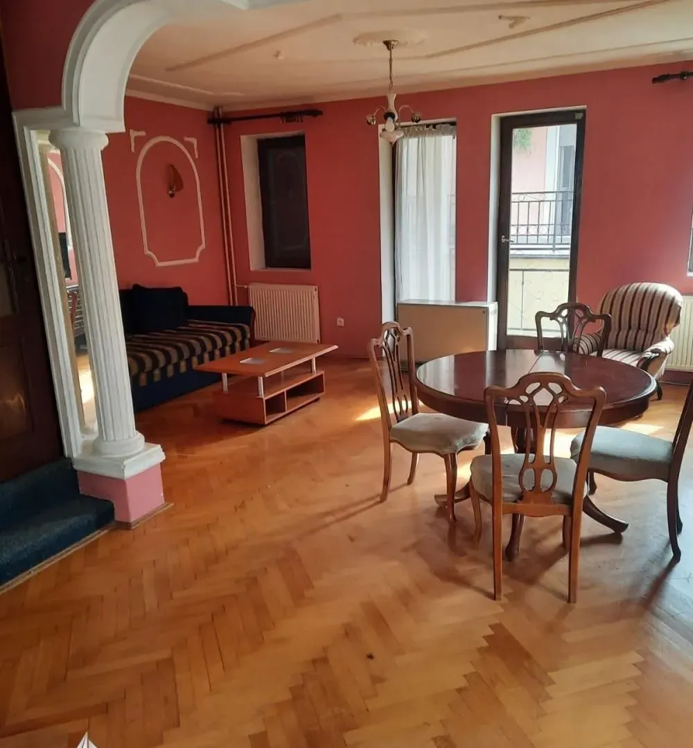 Sale, house, 246m², Zemun Sve Podlokacije, Beograd