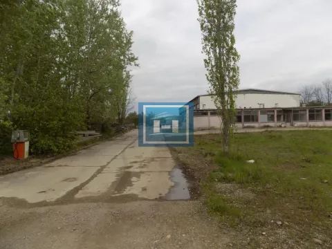 Prodaja, poslovni prostor, 1180m², Žabare, Paraćin - image 45