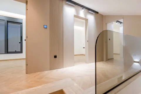 Prodaja, kuća, 240m², Kamenovo, Budva - image 8