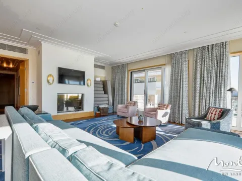 Prodaja, trosoban stan, 381m², Tivat, Crna Gora - image 10