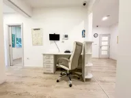 Izdavanje, poslovni prostor, 70m², Centar, Podgorica - image 3