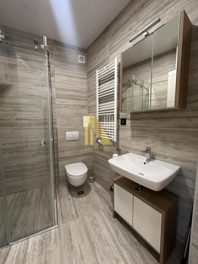 Izdavanje, jednosoban stan, 35m², Grbavica, Novi Sad Sve Podlokacije