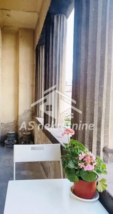 Rent, four bedroom apartment, 120m², Stari Grad, Beograd