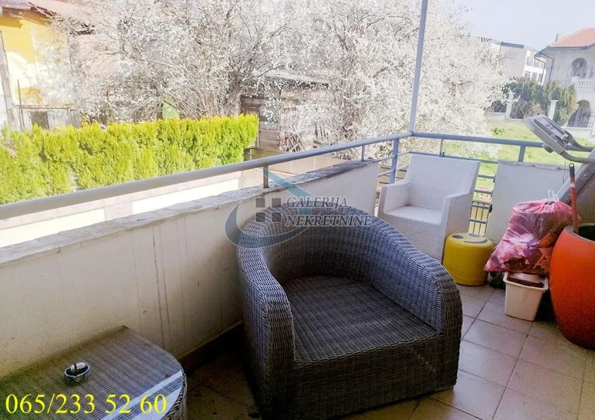 Sale, four bedroom apartment, 142m², Savski Venac, Beograd