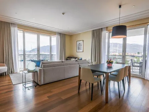 Prodaja, dvosoban stan, 143m², Porto Montenegro, Tivat - image 8