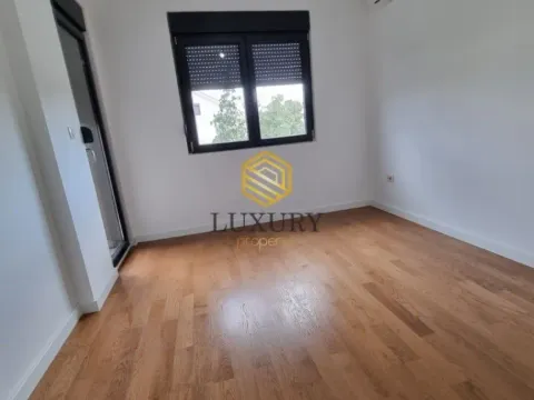 Prodaja, dvosoban stan, 59m², Dalmatinska ulica, Podgorica - image 2