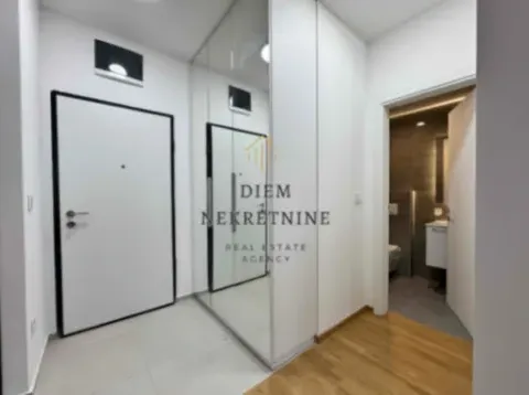 Izdavanje, jednosoban stan, 50m², Stari Aerodrom, Podgorica - image 2