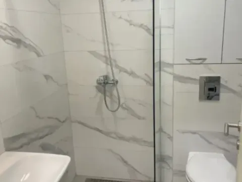 Izdavanje, dvosoban stan, 60m², Zagorič, Podgorica - image 8