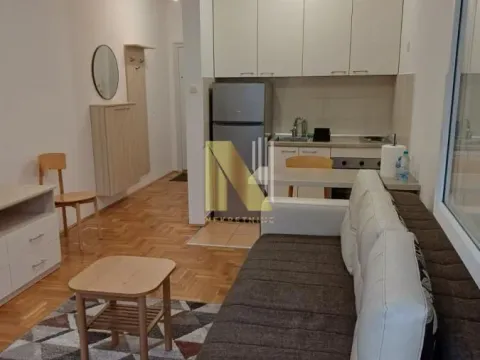 Rent, studio apartment, 26m², Detelinara, Novi Sad Sve Podlokacije - image 1