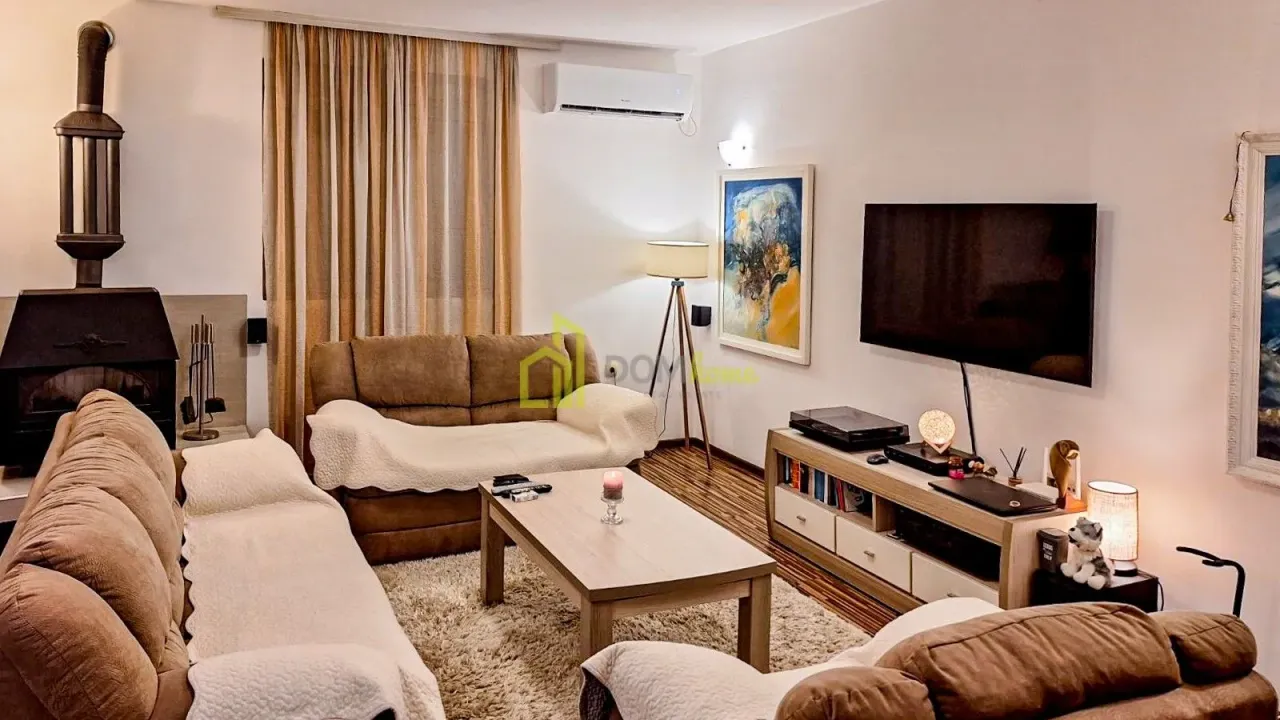 Prodaja, kuća, 220m², Masline, Podgorica