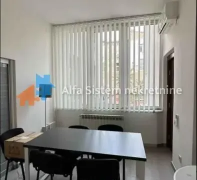 Izdavanje, poslovni prostor, 223m², Kalenić Pijaca, Vračar Sve Podlokacije - image 6