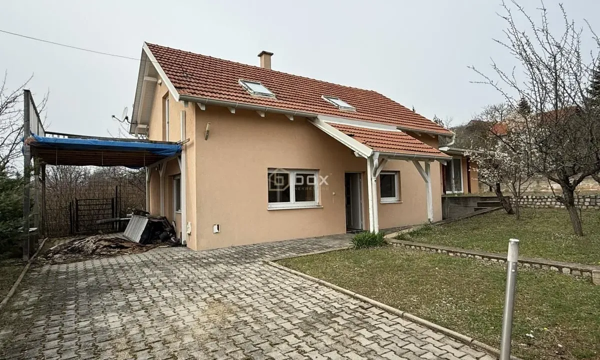 Prodaja, kuća, 62m², Pantelej, Niš