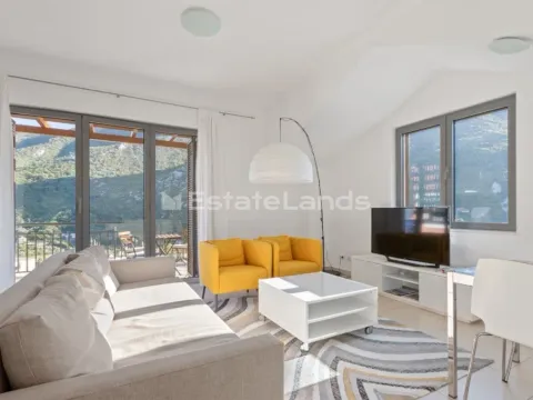 Sale, one bedroom apartment, 63m², Morinj, Kotor