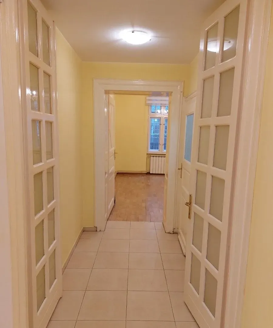 Rent, office space, 70m², Stari Grad, Beograd