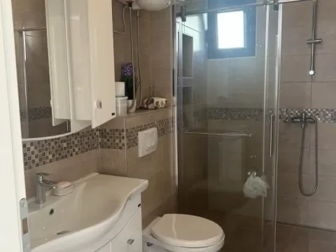 Sale, two bedroom apartment, 75m², Dobrota, Kotor - image 13