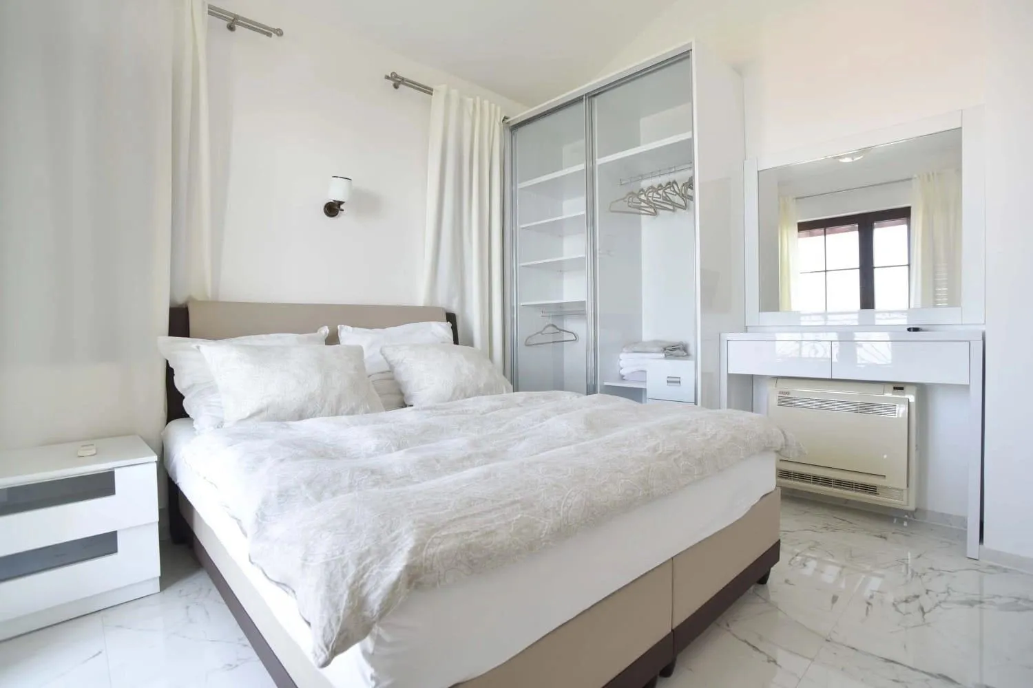 Sale, house, 200m², Blizikuće, Budva