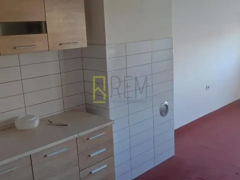 Prodaja, dvosoban stan, 80m², Nikšić, Crna Gora - image 1
