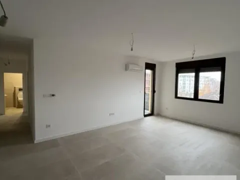 Prodaja, trosoban stan, 68m², Ruma, Srbija - image 2