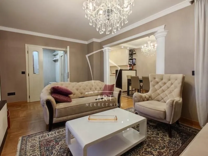 Prodaja, četvorosoban stan, 99m², Vukov Spomenik, Zvezdara Sve Podlokacije