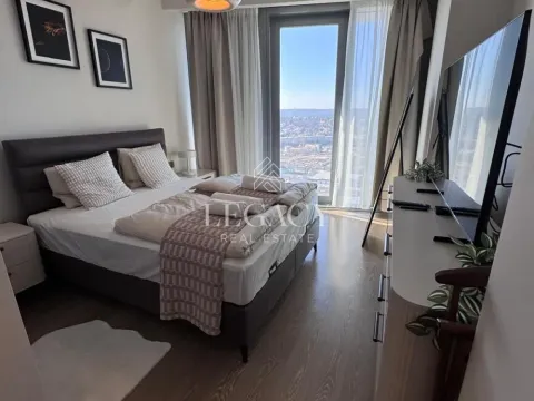 Rent, two bedroom apartment, 60m², Savski Venac, Beograd - image 14